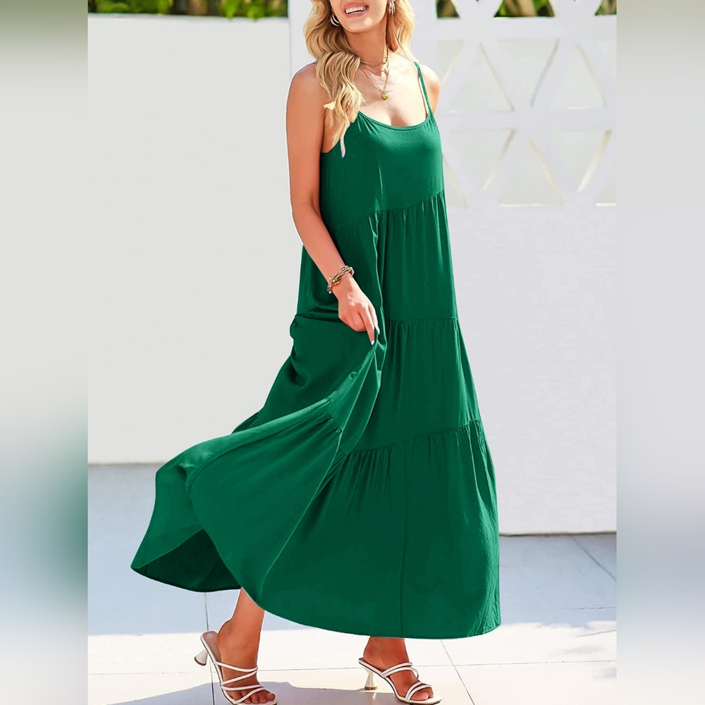 Elegant Green Ruched Spaghetti Strap Maxi Tiered Dress